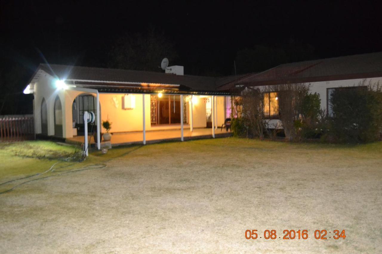 The Lighthouse Guesthouse Welkom Exterior photo